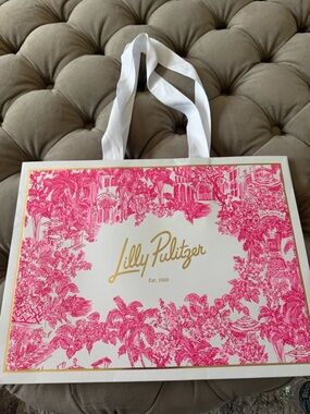 NWOT Lilly Pulitzer Women’s Pink & White Palm Beach Toile Print Tote Bag